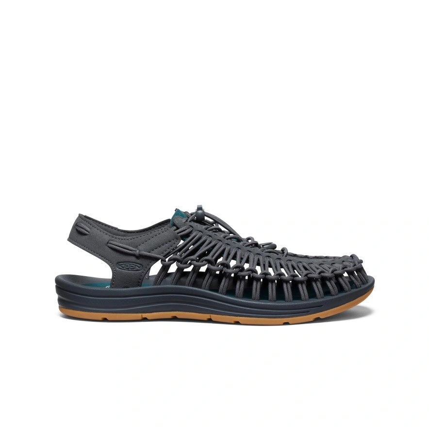 UNEEK x Only NY : La sneaker unisexe qui réinvente l'aventure urbaine. Style et confort garantis.